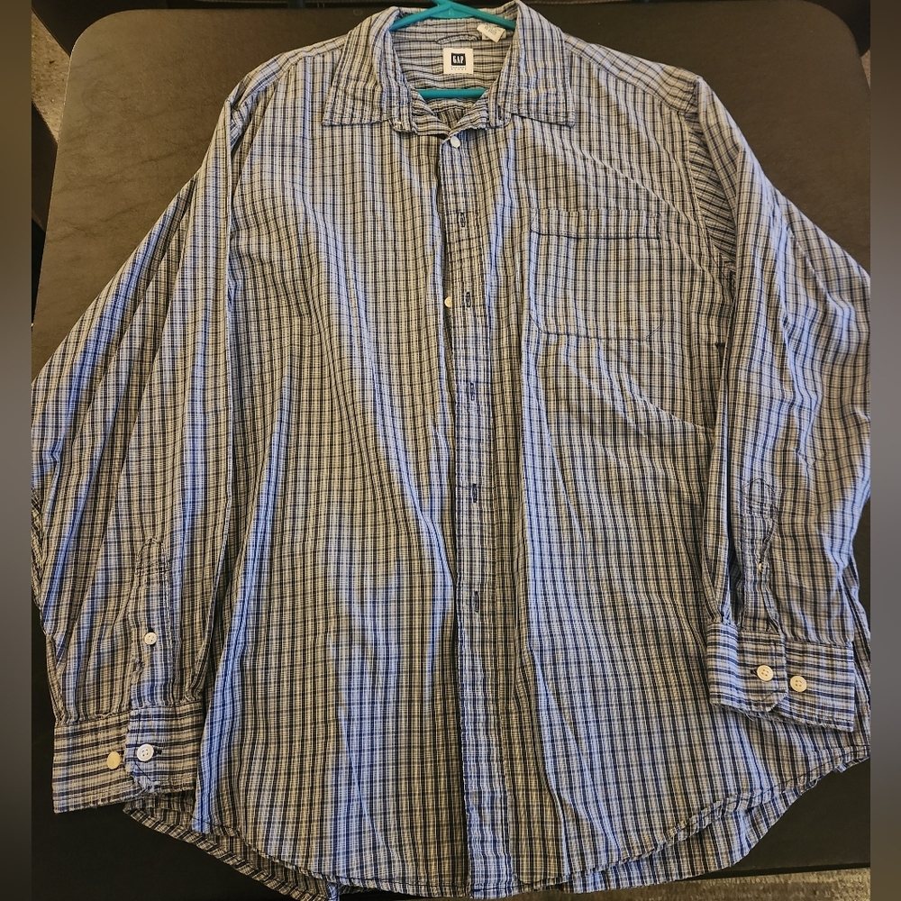 GAP Men's Navy Plaid Button Down Shirt